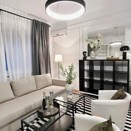 Apartmán Elegant Black&white Novi Sad